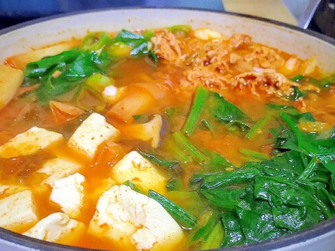 本場の味!小松菜たっぷりキムチチゲ❤